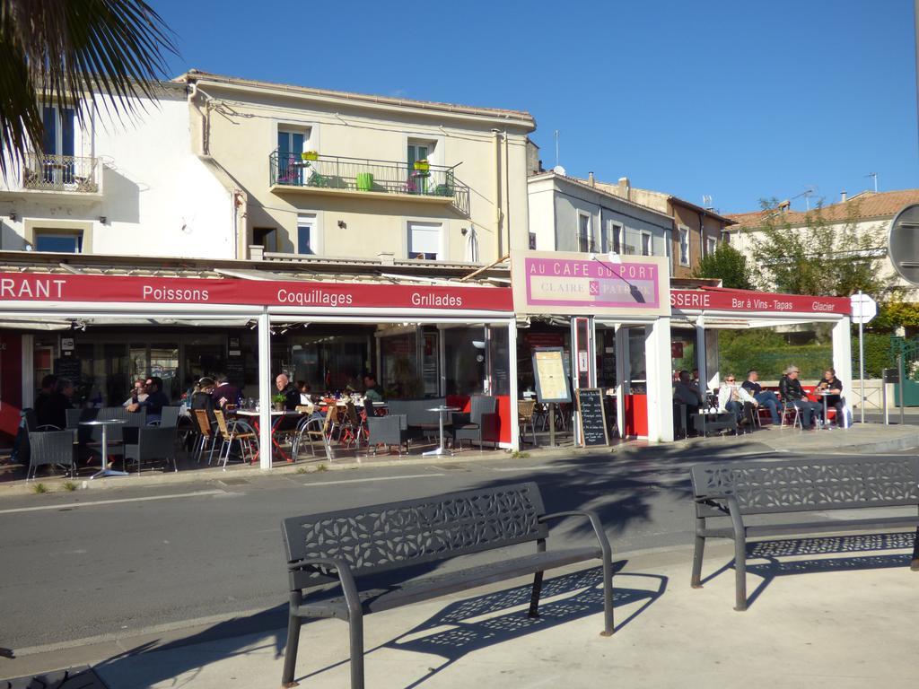 Hotel-Restaurant Du Port Mèze Esterno foto